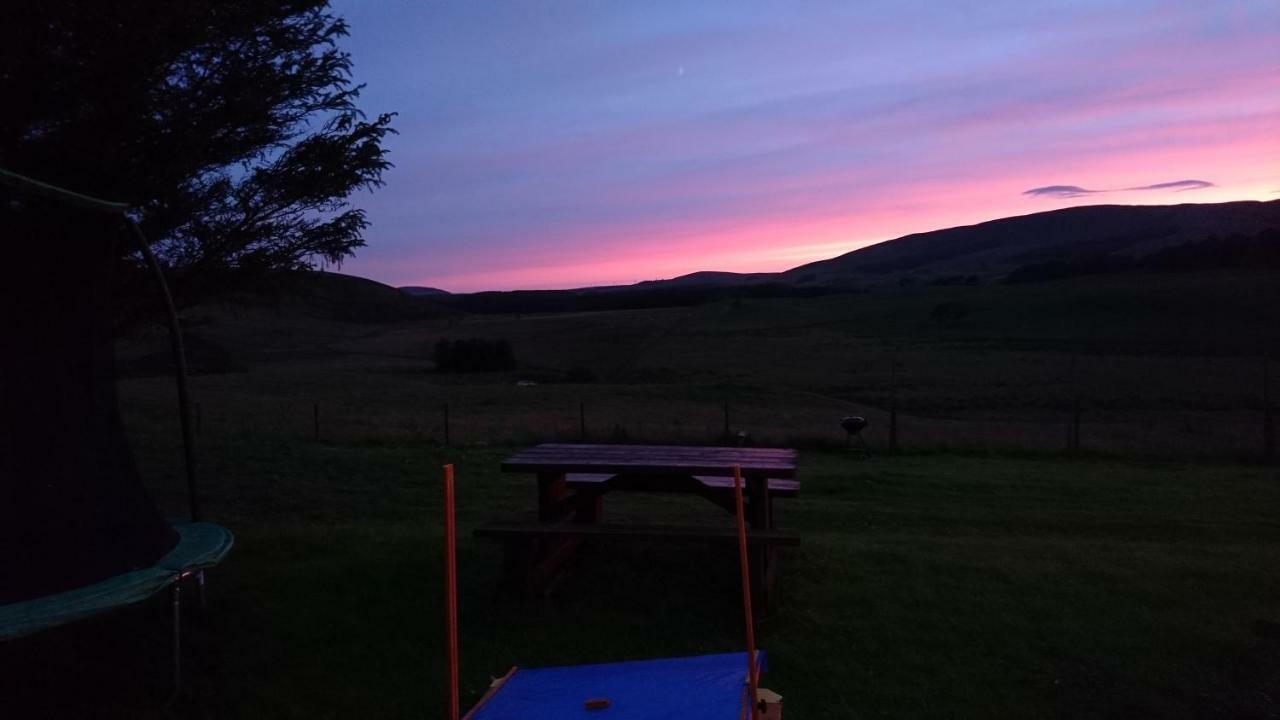 Balintore  Scotland Paradise Relax Accommodation By Shooting Club Kirriemuir מראה חיצוני תמונה